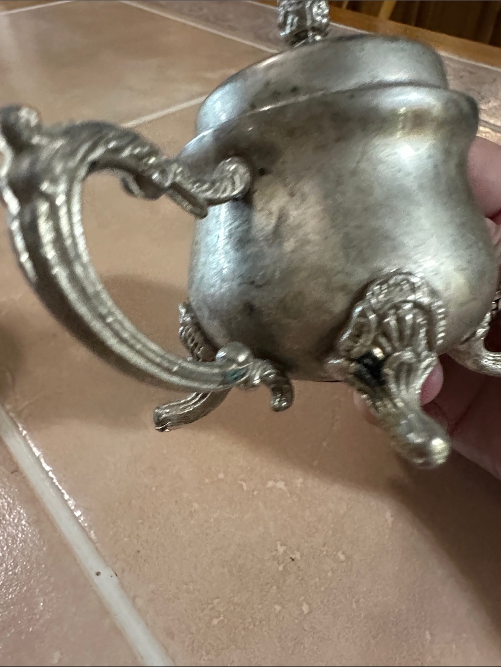 VTG Silver Plated Creamer and Covered Sugar Set - Picture 9 of 16